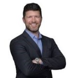 Agent AJ Vargas (Ph: 305-610-7399) is listing 400 Farmington Drive, Plantation, FL 33317