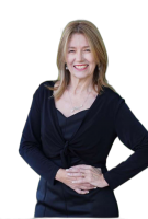 Agent Maria Galluzzi (Ph: 754-204-1502) is listing 3155 North 37th Avenue, Hollywood, FL 33021, MLS ID: A11869591