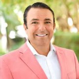 Agent Harvey Messing (Ph: 646-373-1001) is listing 7150 Indian Creek Drive, #405, Miami, FL 33141