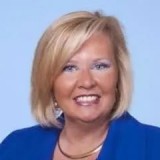 Agent Richele Sirak (Ph: 772-519-3181) is listing 6391 High Pointe Circle, Vero Beach, FL 32967, MLS ID: B26012524