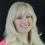 Agent Kristine Lamers (Ph: 303-549-1747) is listing 3194 South Helena Street, Aurora, CO 80013, MLS ID: 6173472