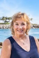 Agent Diana Rodriguez (Ph: 561-312-1162) is listing 500 Ocean Trail Way, 207, Jupiter, FL 33477