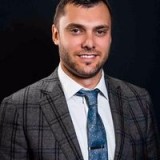 Agent Sean Flanigan (Ph: 720-934-7578) is listing 8371 South Upham Way, unit 208, Littleton, CO 80128