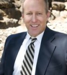 Agent Darin Underwood (Ph: 303-956-8150) is listing 6942 W Alaska Dr, Lakewood, CO 80226