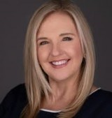 Agent Vesta Eanes (Ph: 954-881-3190) is listing 2126 Taft Street, Hollywood, FL 33020