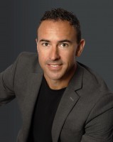 Agent Scott Davidson (Ph: +17202362540), MLS ID: 054887