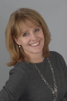 Agent Julie Richardson (Ph: +13038841194), MLS ID: 001844