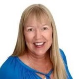 Agent Kathie Smith (Ph: +12392924662)