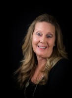 Agent Cheryl English (Ph: +13033326723), MLS ID: IRP06608