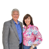 Agent Claudio & Robyn Petasne (Ph: +19542605570), MLS ID: 3231768