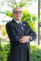Agent Stephen Snow (Ph: +15612911783), MLS ID: 20016989