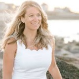 Agent April Long (Ph: +13037757509), MLS ID: IRP18620
