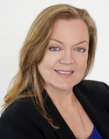 Agent Alexandria  (Sandy) Vukic (Ph: +17724855647), MLS ID: 276656548