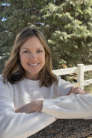 Agent Nicole Hawkins (Ph: +14807079087), MLS ID: 55045018