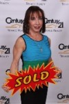 Agent Yvonne Biondo (Ph: +19546140077), MLS ID: 0352756