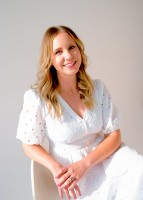Agent Amy Campbell (Ph: +17204431149), MLS ID: 55045076