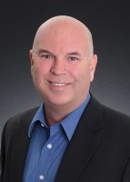 Agent Brett Ellis (Ph: +12398266415)